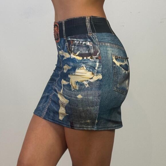 Blue Printed Mini Skirt with Rhinestones - Picture 2 of 5